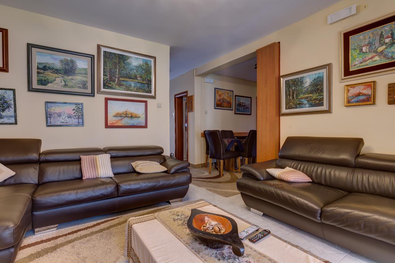 Apartments Varja Свети-Стефан Экстерьер фото